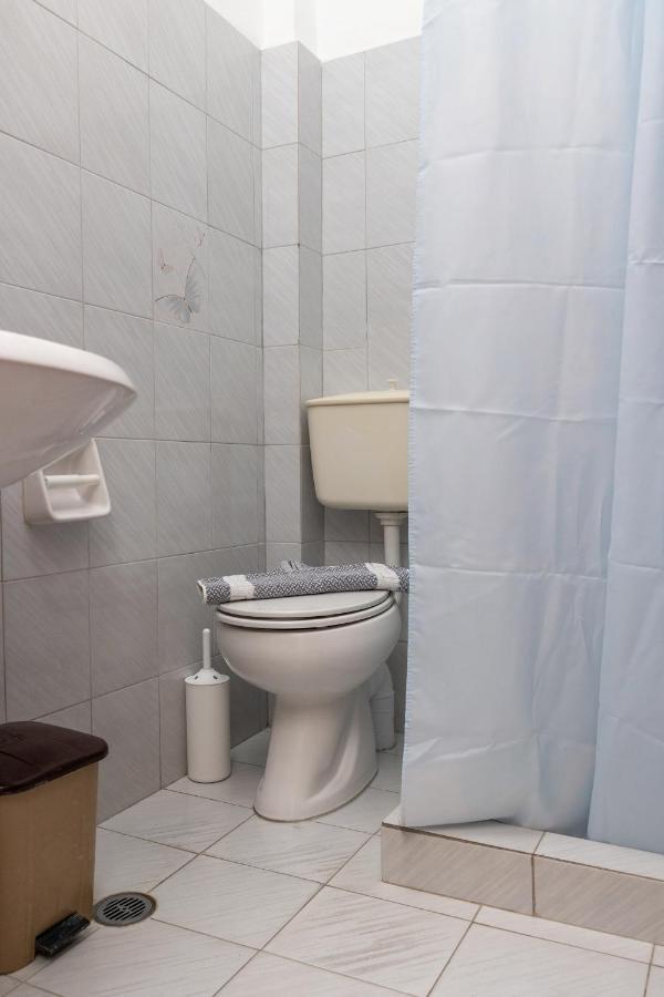 Depis Economy Apartments Naxos City Esterno foto